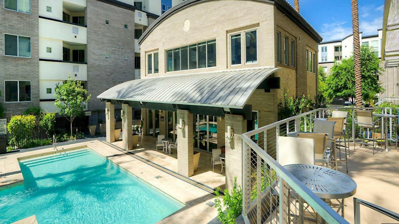 Villa Shopping & Dining 1 Mile - 24 Hour Pool With Parking - 4036 Phoenix Exterior foto